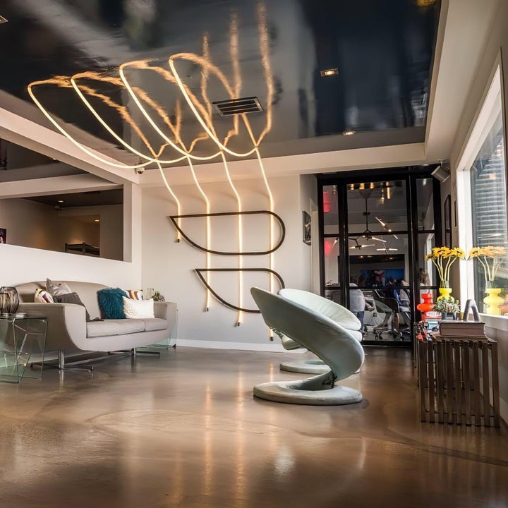 Adjustable Curved Silicone Pendant Light
