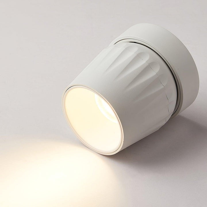 Adjustable Ribbed LED Ceiling Spotlight – 12W, 3000–6000K
