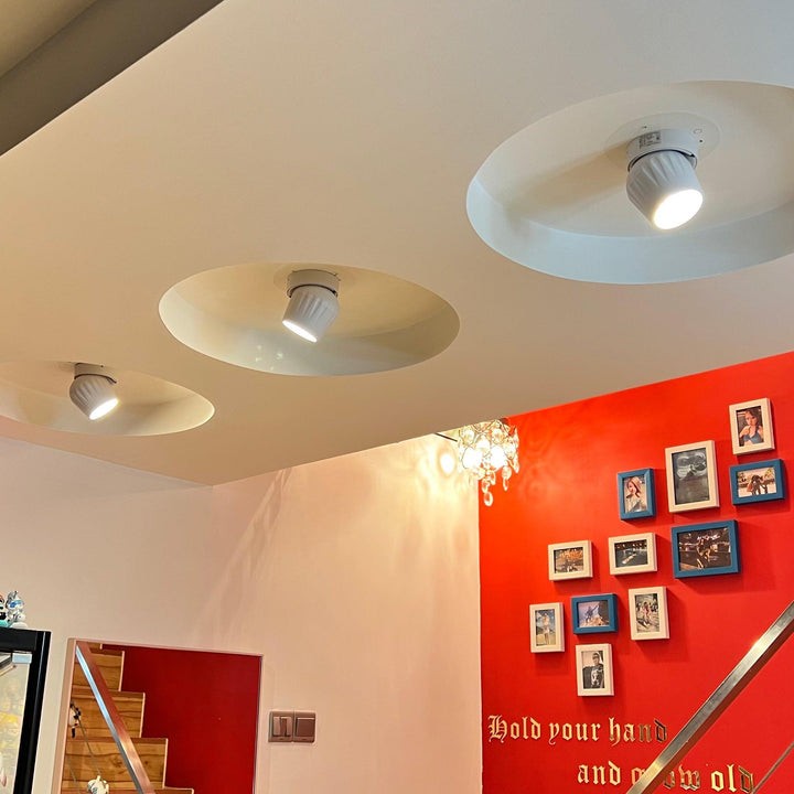 Adjustable Ribbed LED Ceiling Spotlight – 12W, 3000–6000K