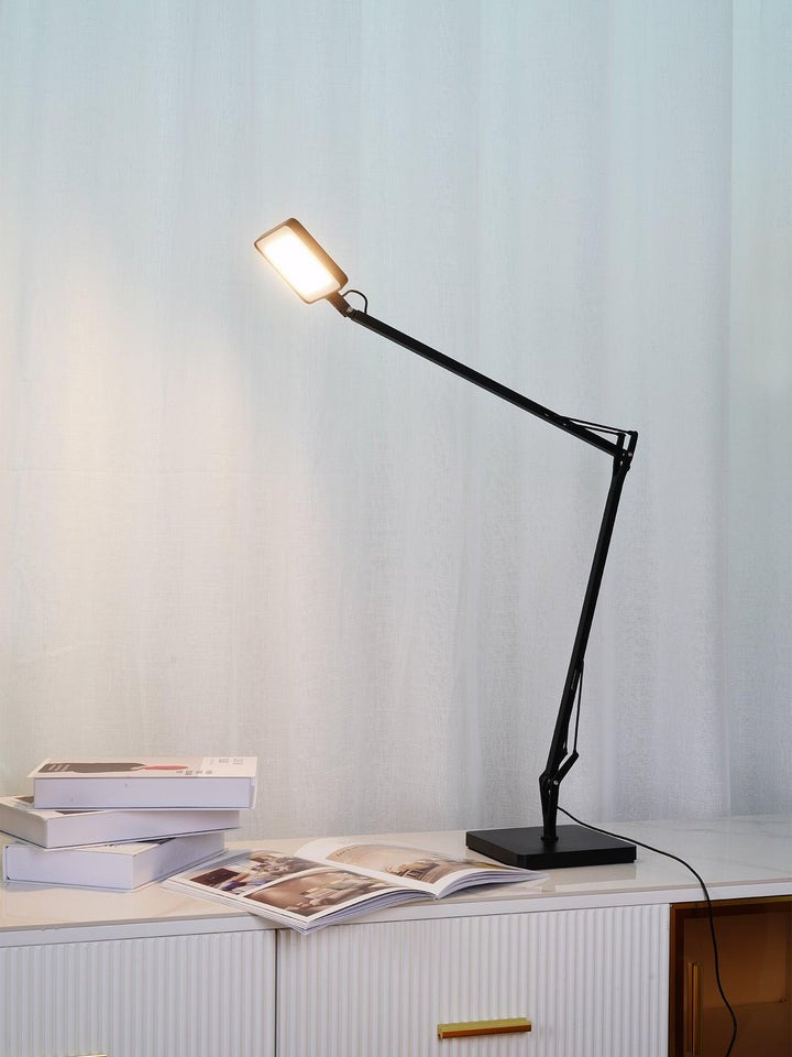 Edge LED Table Lamp – Sleek Modern Aluminum Lighting