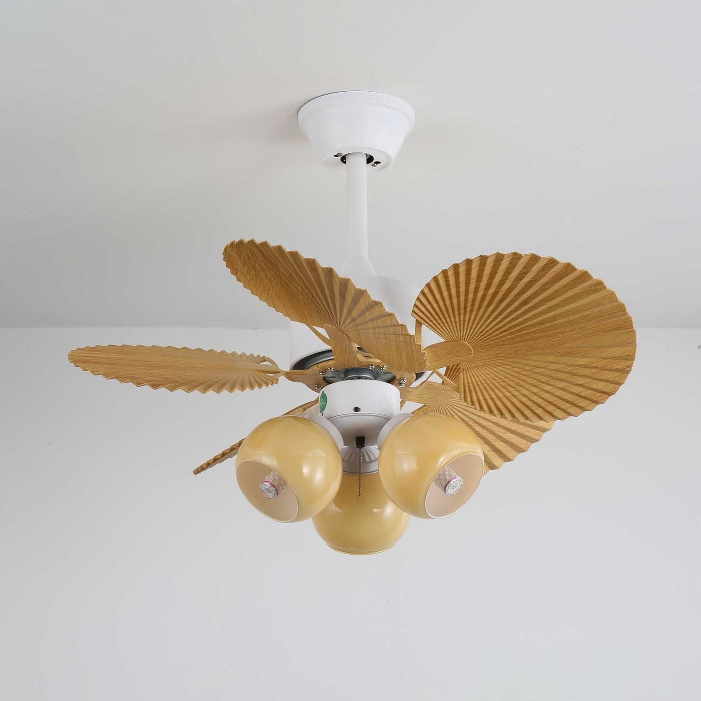 Leaf-Design Ceiling Fan Light with Petal-Shaped Glass Shades