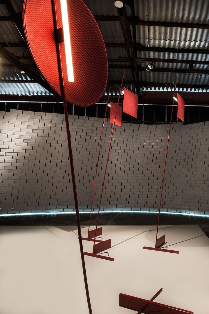 Motion-Inspired LED Floor Lamp with Sculptural Metal Frame