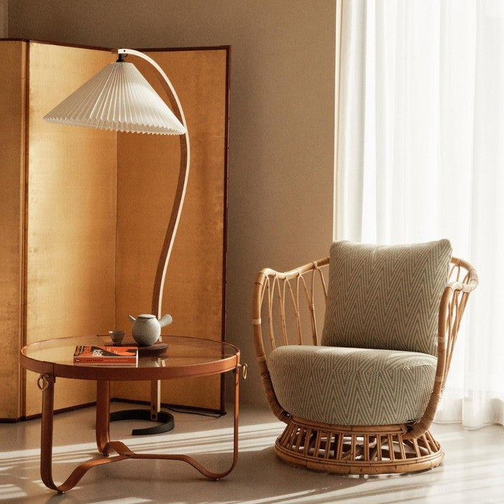 Scandinavian Beechwood & Iron LED Floor Lamp