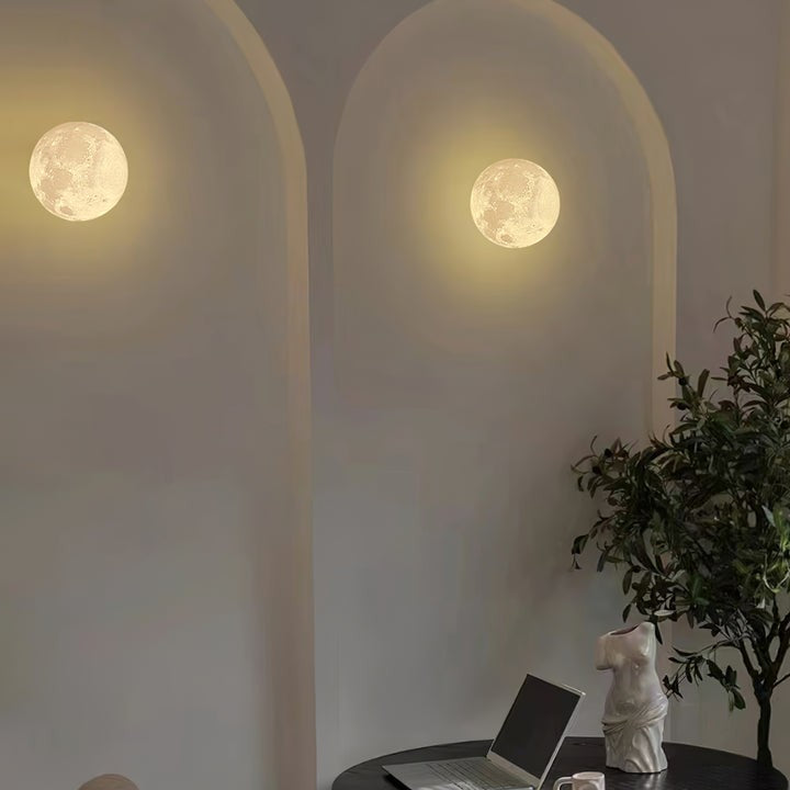 3D Lunar Wall Lamp - Moonlight Ambiance