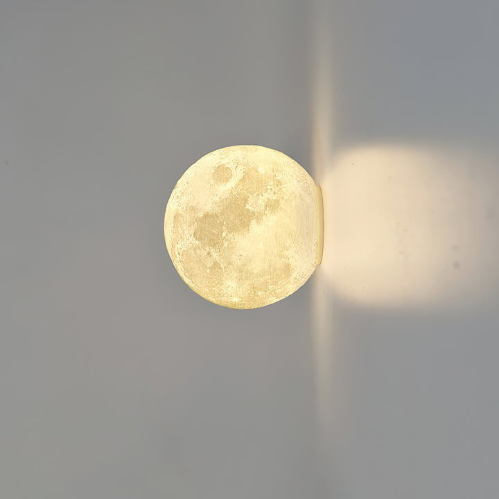 3D Lunar Wall Lamp - Moonlight Ambiance