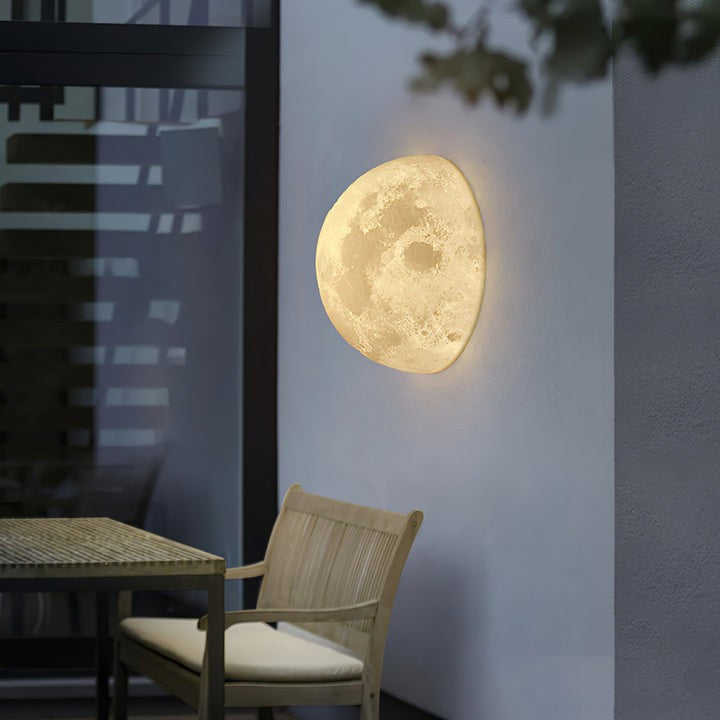 3D Lunar Wall Lamp - Moonlight Ambiance