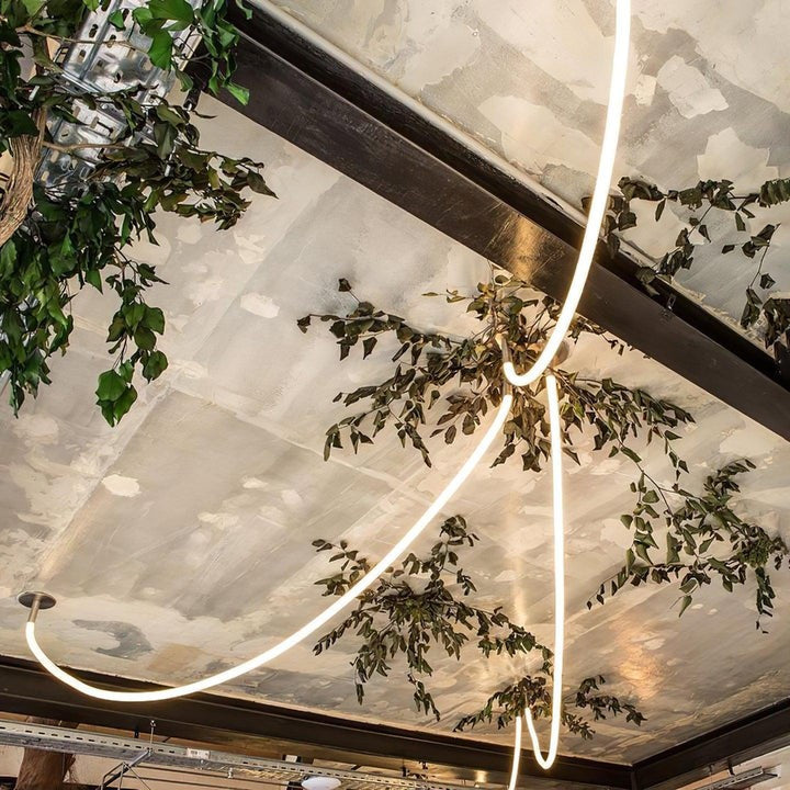 Adjustable Curved Silicone Pendant Light