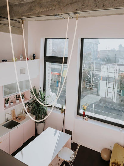 Adjustable Curved Silicone Pendant Light