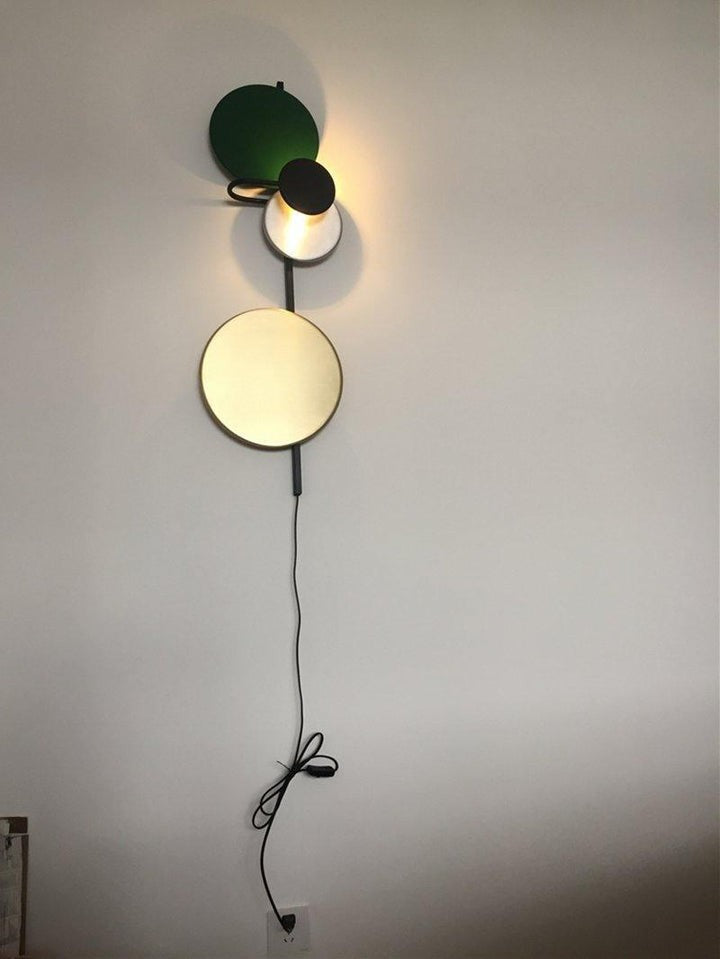 Adjustable Magnetic LED Wall Lamp