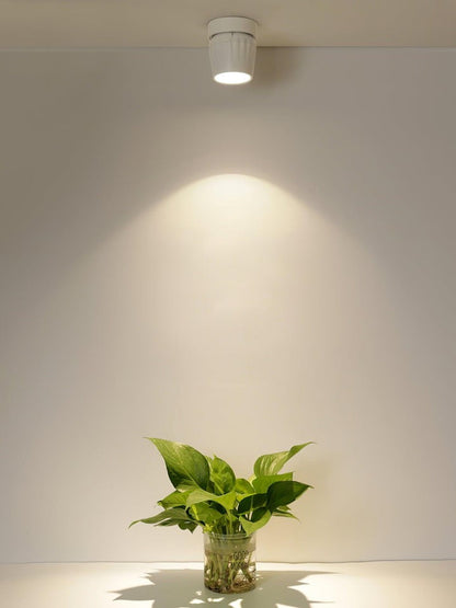Adjustable Ribbed LED Ceiling Spotlight – 12W, 3000–6000K