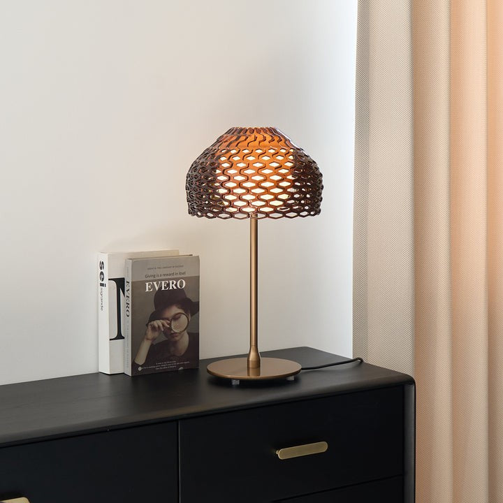 Armadillo-Inspired Metal Table Lamp with Soft Diffused Light