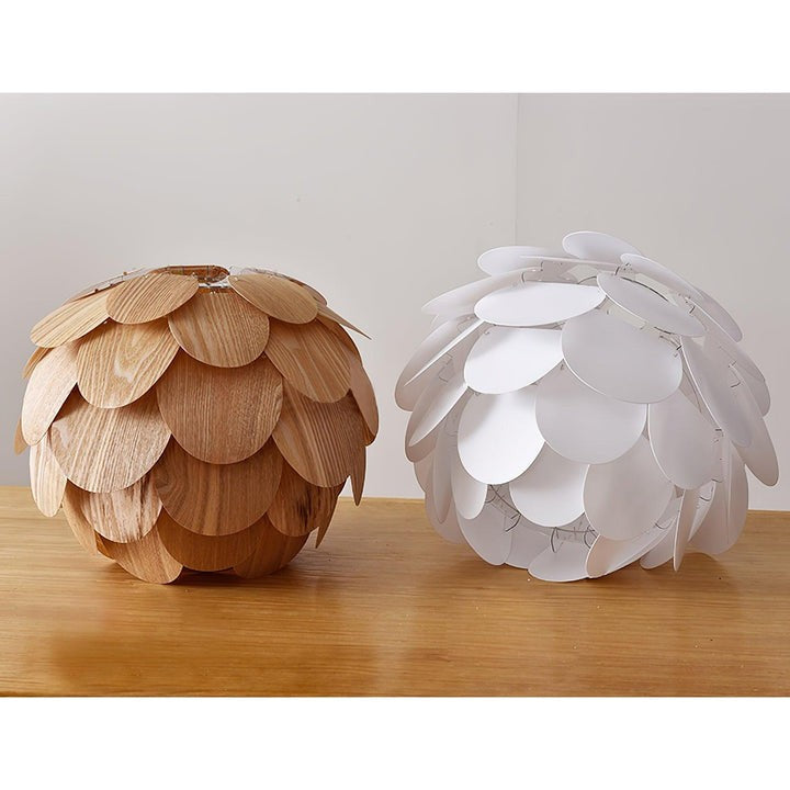 Ash Wood Pinecone Pendant Lamp – Nature-Inspired Ceiling Light