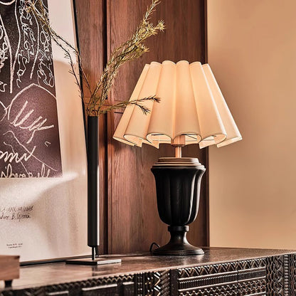 Beige Scalloped Tulip Table Lamp with Wooden Base