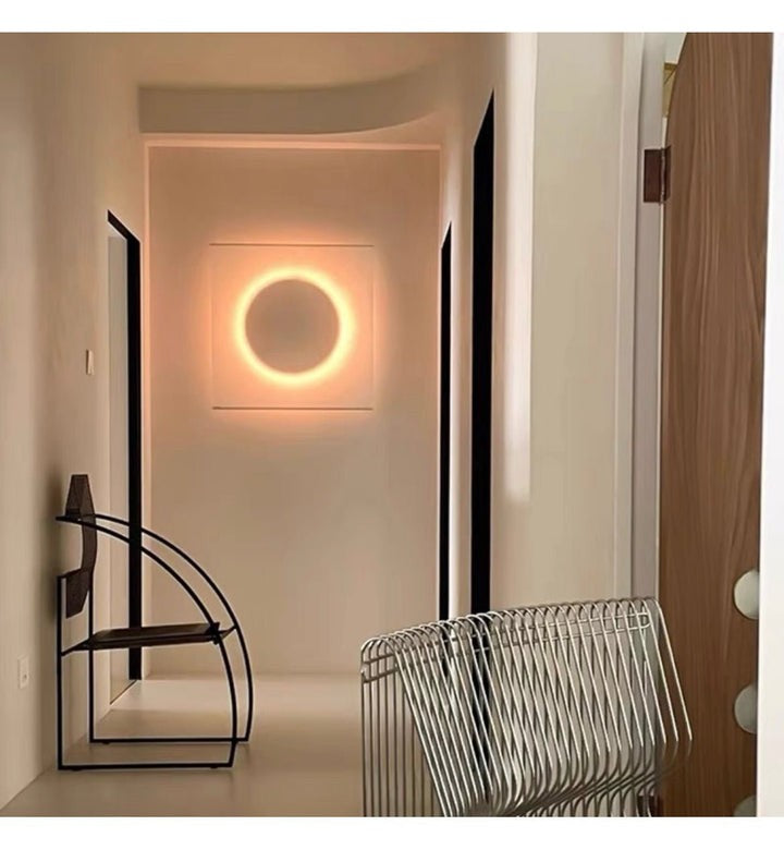 Cozy LED Plug-In Wall Sconce with Adjustable Warmth