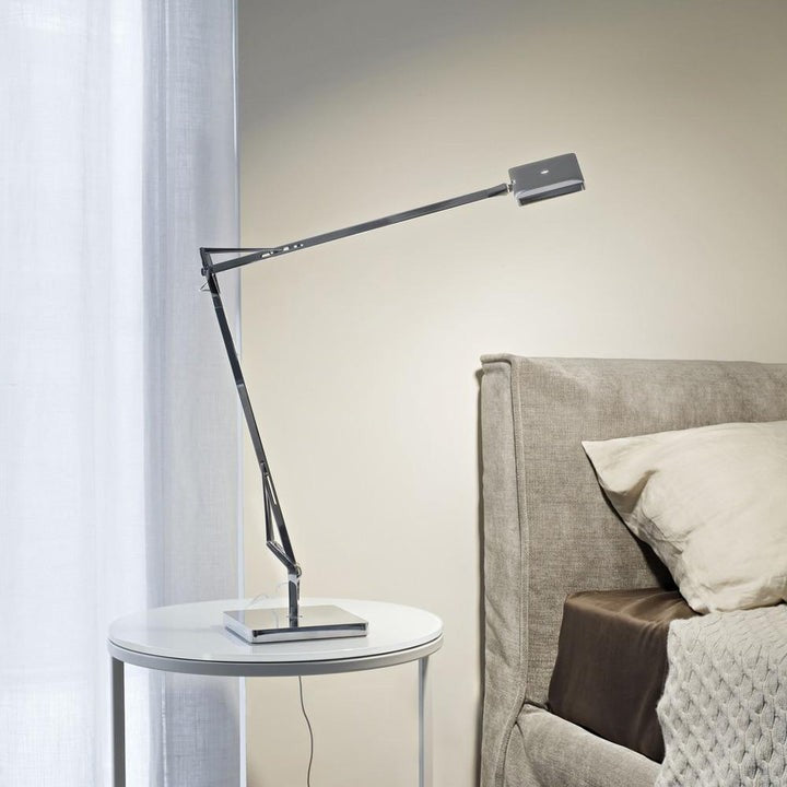 Edge LED Table Lamp – Sleek Modern Aluminum Lighting