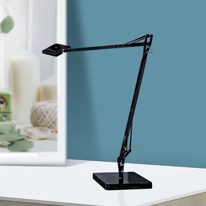 Edge LED Table Lamp – Sleek Modern Aluminum Lighting