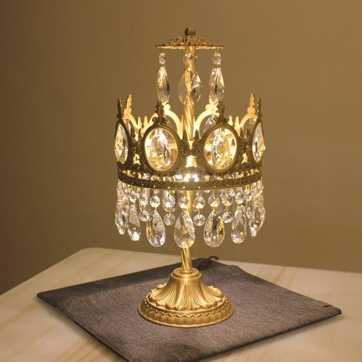 Elegant Clear Crystal Table Lamp with Copper Plating