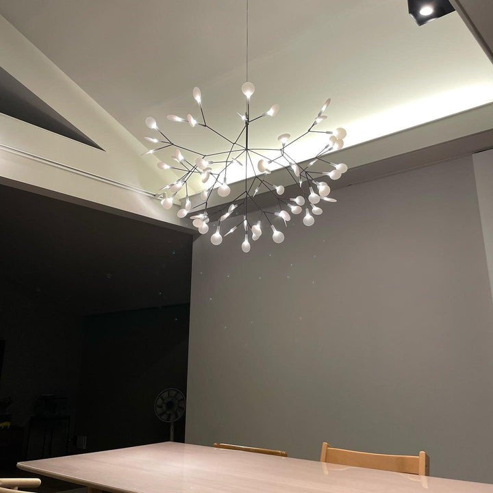 Flowerburst LED Pendant Chandelier – Modern Acrylic Ceiling Light