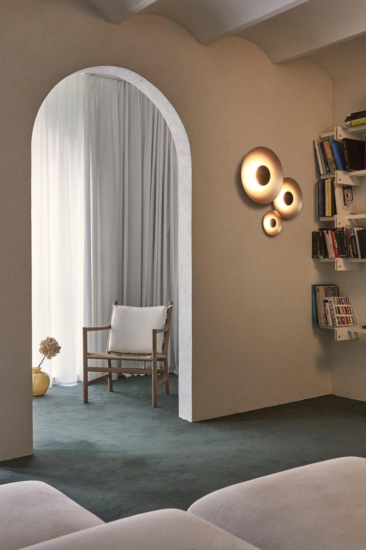 Glow Plug-In LED Wall Light