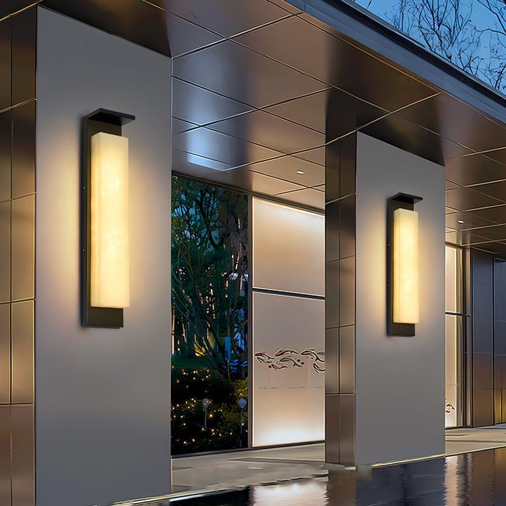 Modern Outdoor LED Wall Light with IP65 Waterproof Rating