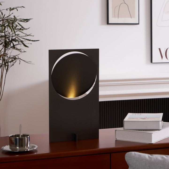 Rotatable Geometric Metal Table Lamp