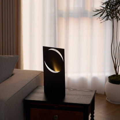 Rotatable Geometric Metal Table Lamp