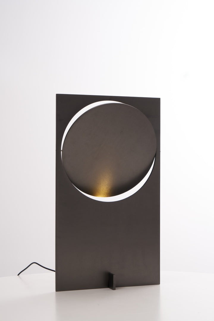 Rotatable Geometric Metal Table Lamp