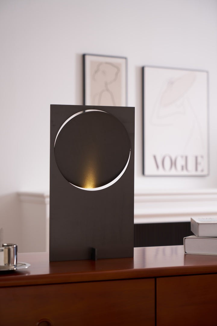 Rotatable Geometric Metal Table Lamp