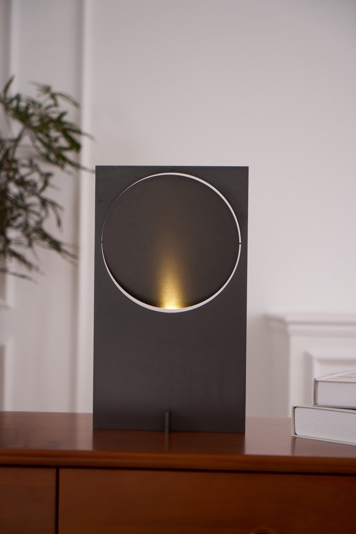 Rotatable Geometric Metal Table Lamp