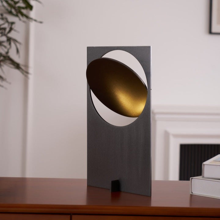 Rotatable Geometric Metal Table Lamp