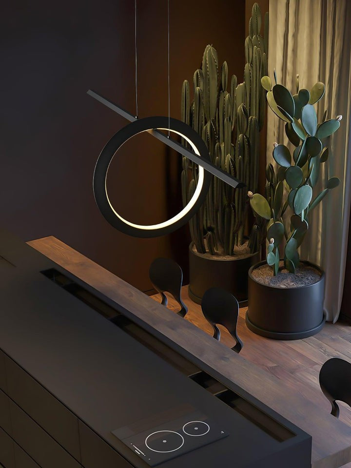 Sleek Adjustable Linear LED Pendant Light