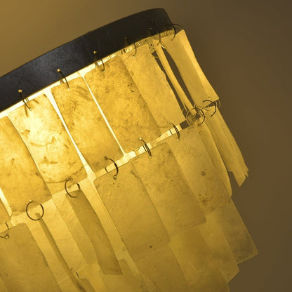 Tiered Shell Table Lamp – Ambient Pearlescent Glow